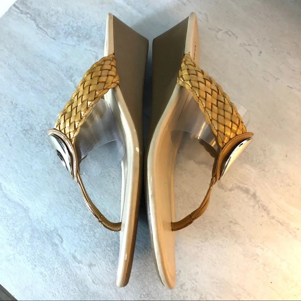 3/$20 St John’s Bay sandals
